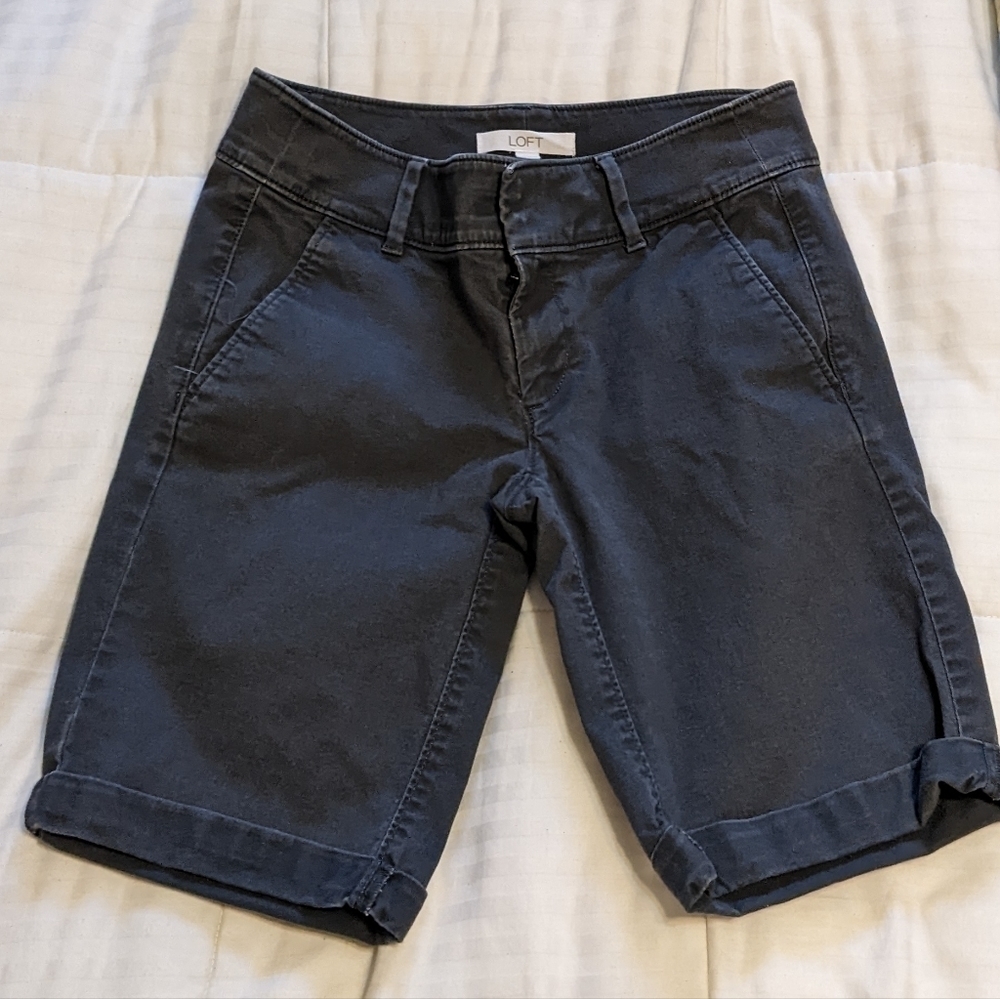 Loft long cuffed gray shorts size 00